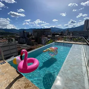 Hotel Apartahotel Medellin, Medellin